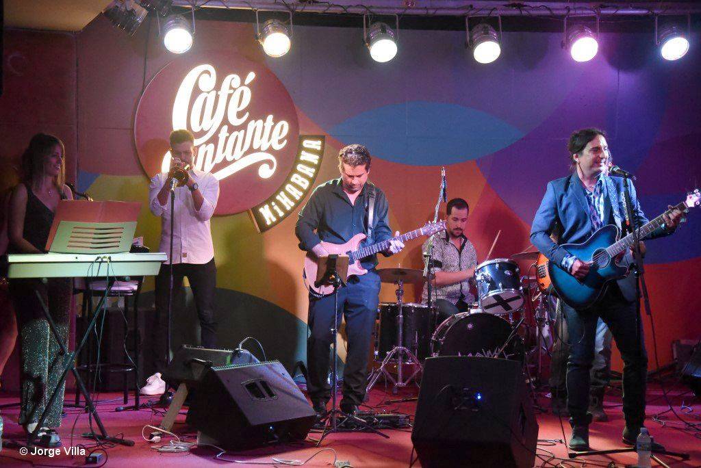 Presentación del nuevo álbum de Diego Gutiérrez, Piloto Automático, en el Café Cantante, el 29 de noviembre de 2019. Foto: Jorge Villa.