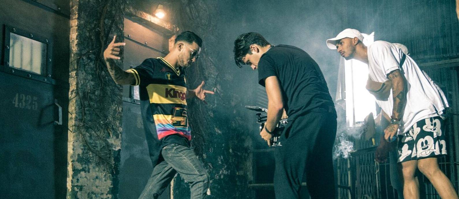 Recvoluxion Boyz in action. Photo taken from the social networks of the project.